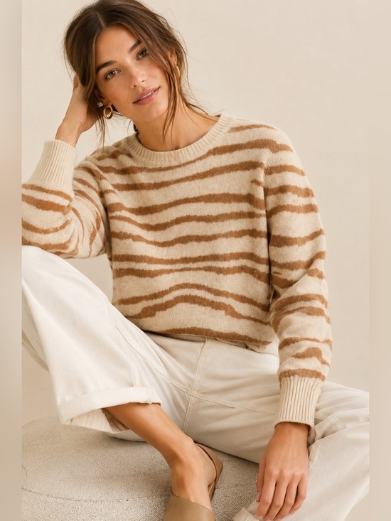 Magaschoni Sweaters - Magaschoni 100% Cashmere Zebra Stripe Sweater Camel Cream Crewneck Pullover M